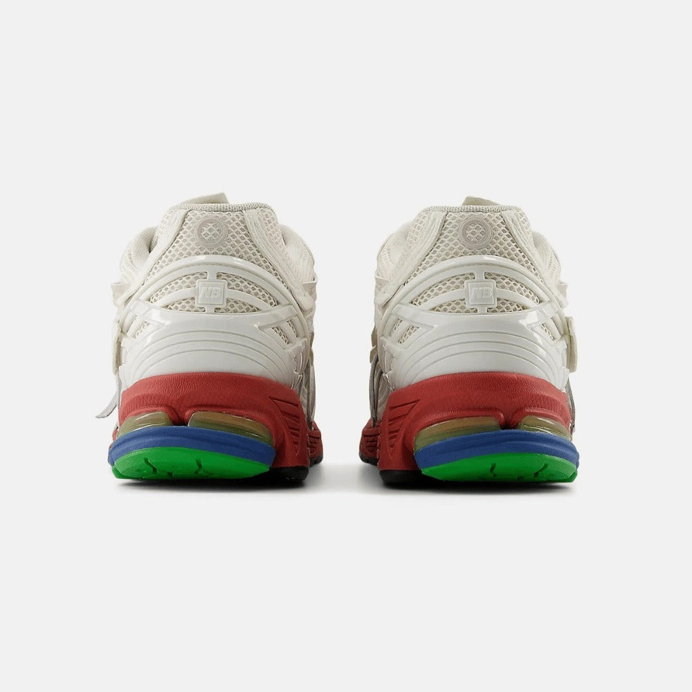 New Balance 1906A Sea Salt Astro Dust
