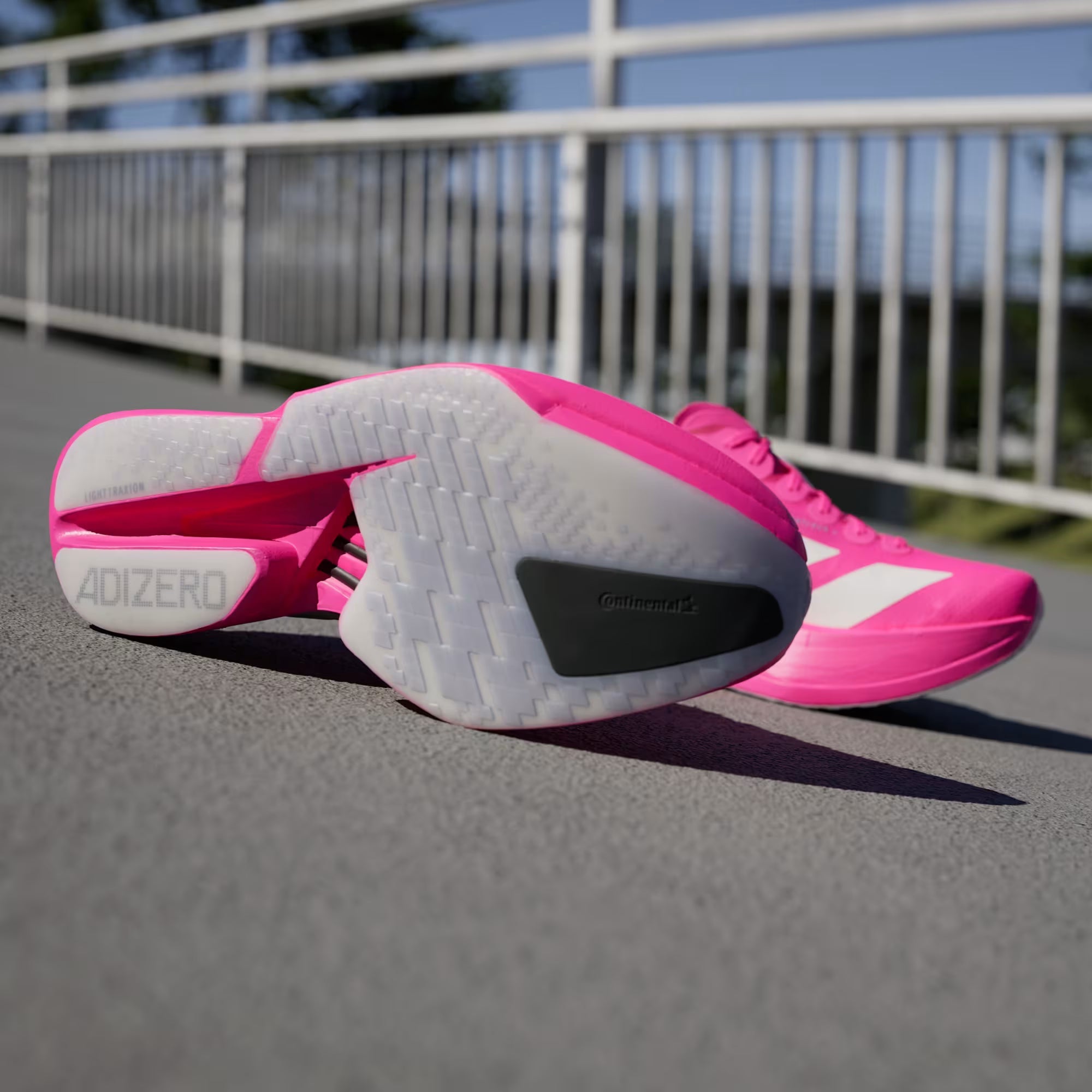 Tênis Adizero Adios Pro 4 Shock Pink